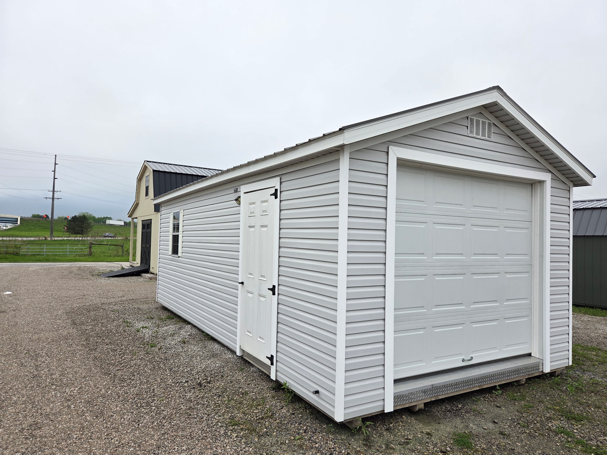 Garage 12x24 - Image 2